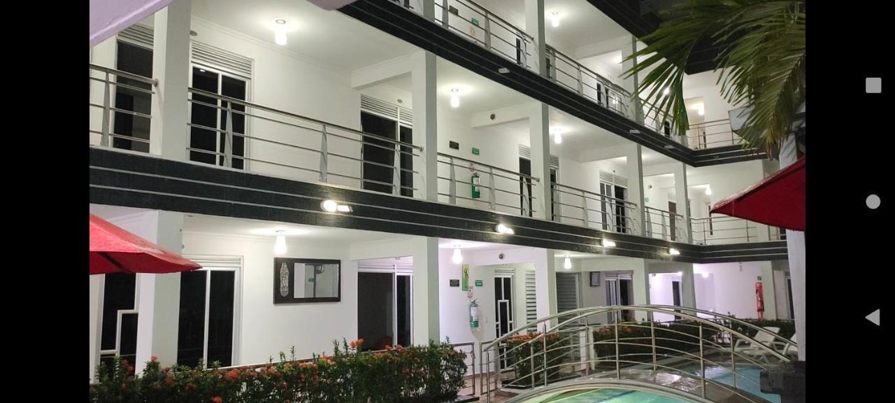 Confort Plaza Hotel Villavicencio Dış mekan fotoğraf