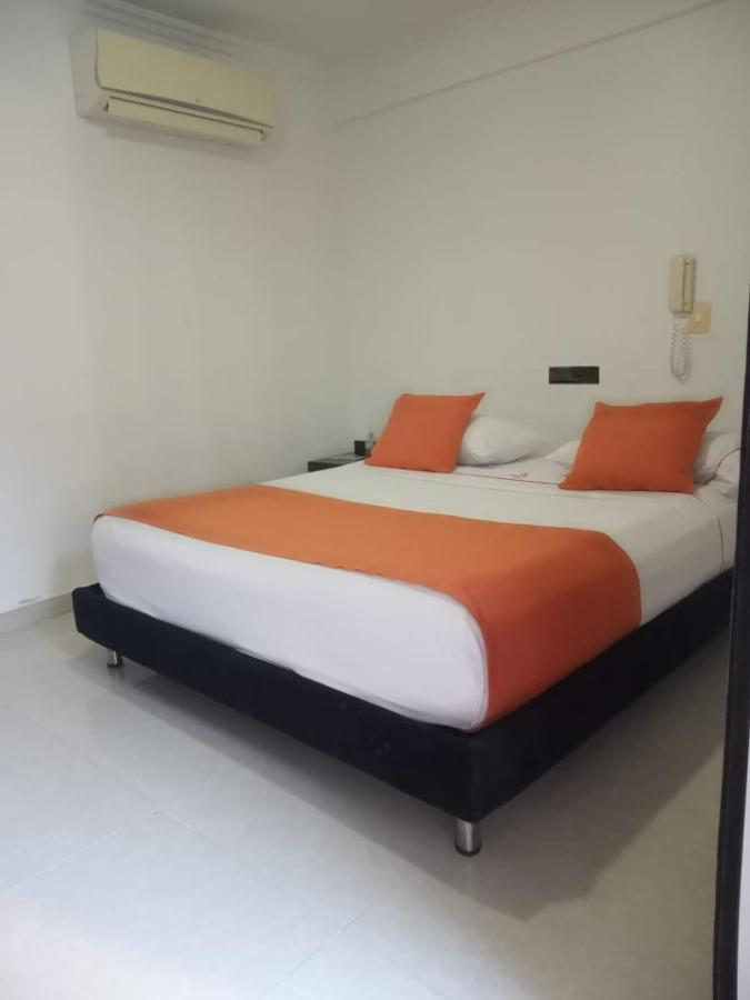 Confort Plaza Hotel Villavicencio Dış mekan fotoğraf